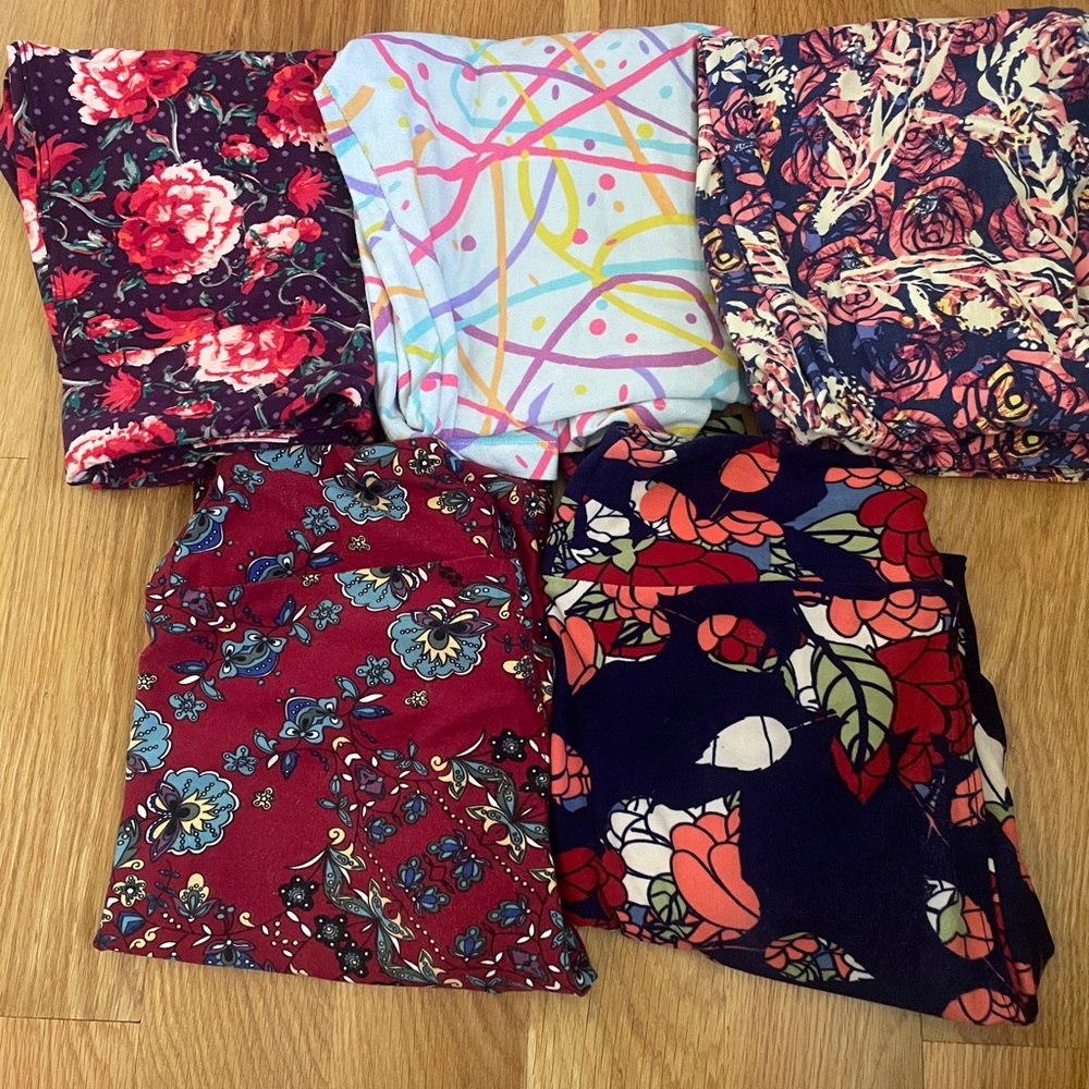 Bundle of Lularoe OS leggings Colorful Floral and Abstract Patterned